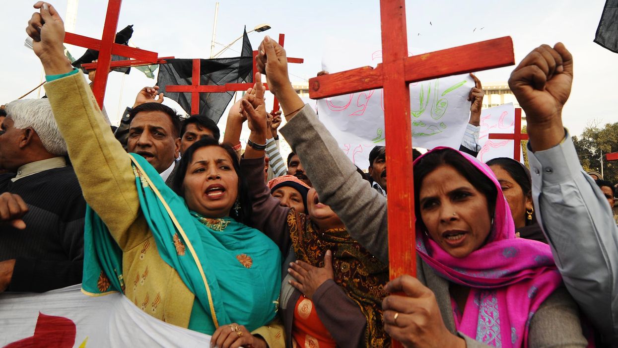 Christian Asia Bibi freed in Pakistan after Supreme Court reverses 'blasphemy' conviction