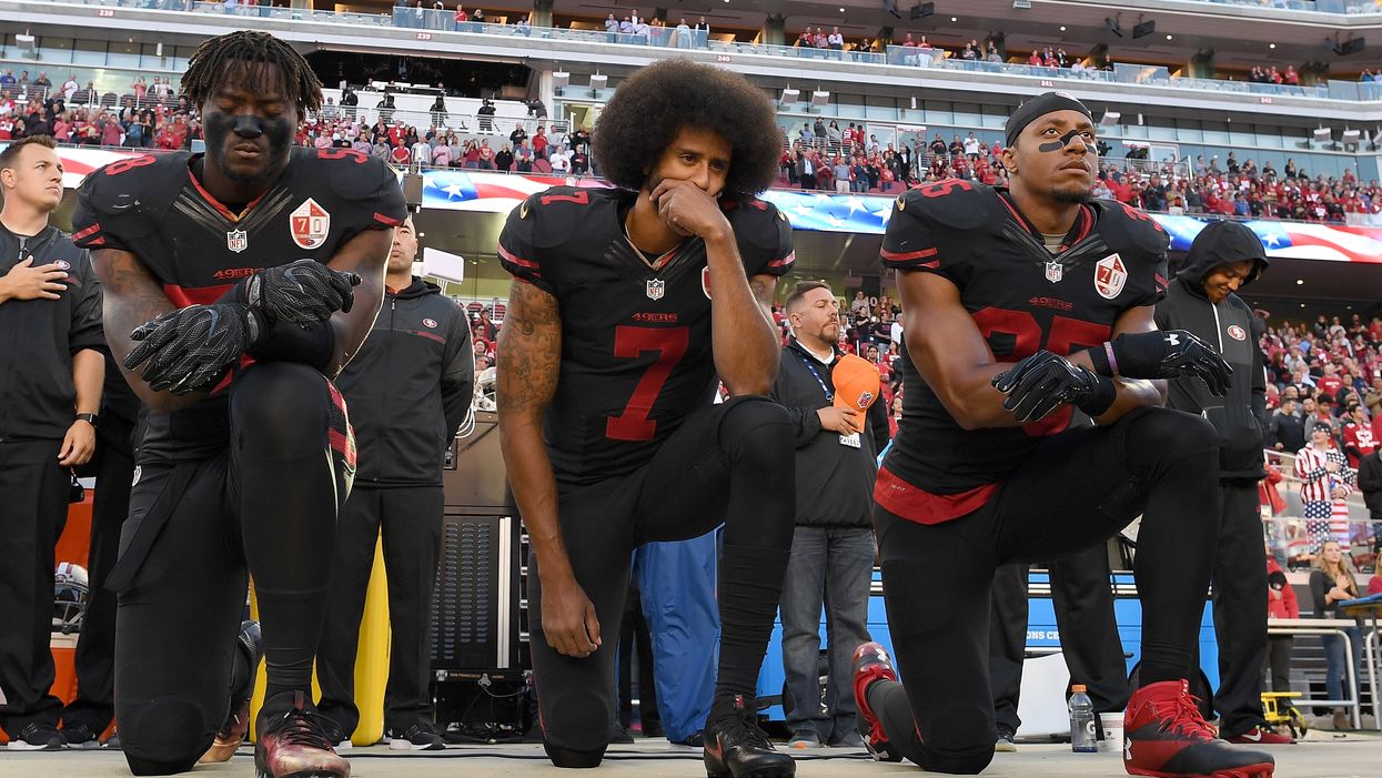 Rock legend calls for Super Bowl halftime performers to kneel during show in solidarity with Colin Kaepernick