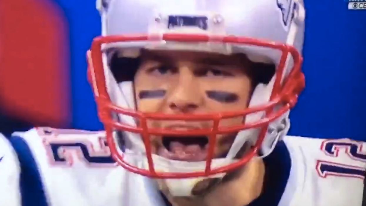 Tom Brady yells 'Reagan! Reagan!' before play in Super Bowl — and of course it's a run to the right