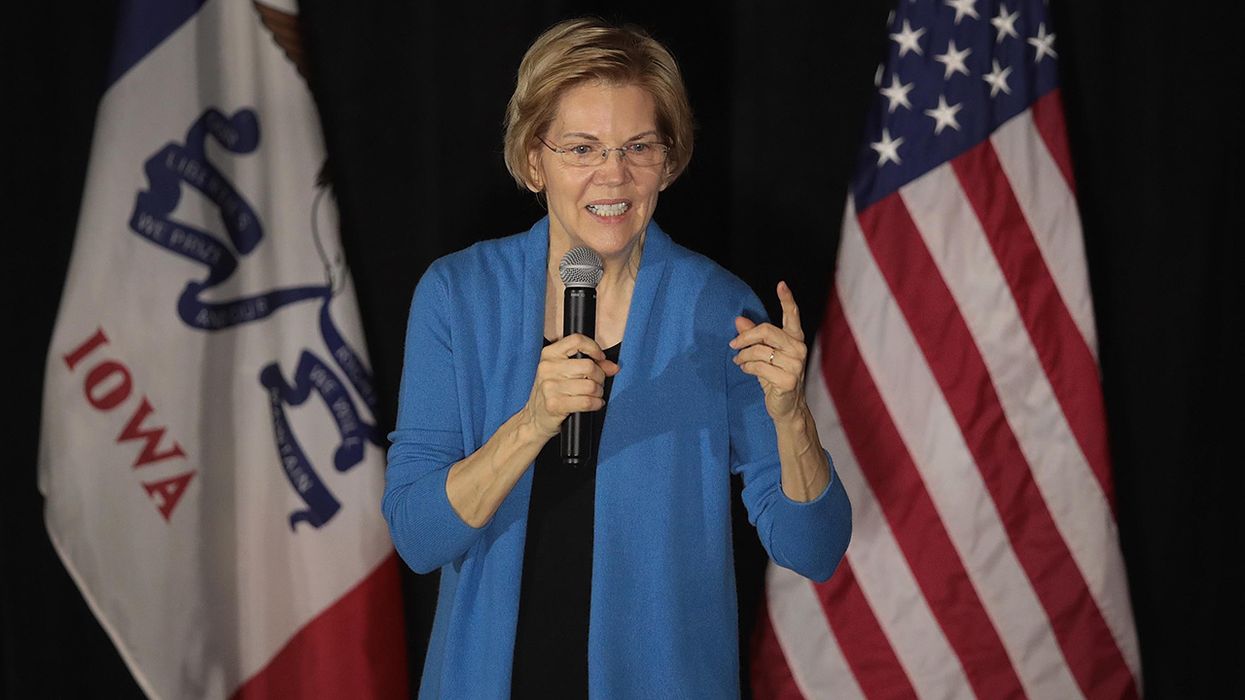 Elizabeth Warren declares Trump could be jailed by the time the 2020 presidential election rolls around