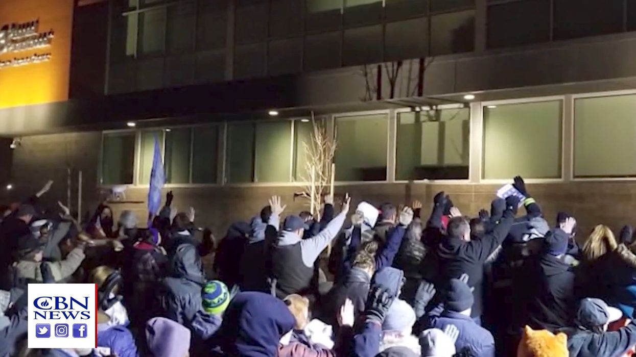 Pastor plants church outside Planned Parenthood clinic: 'We're there to preach the Gospel'