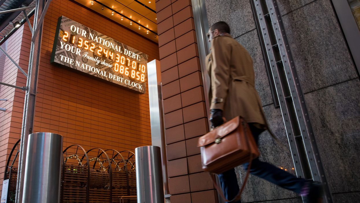 National debt passes $22 trillion, continues to grow