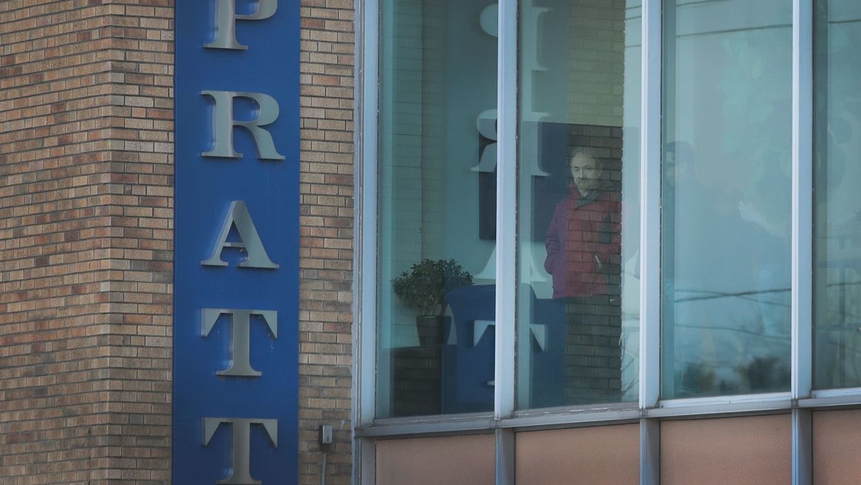 Five killed by gunman at Illinois manufacturing plant, several officers shot; suspect killed by authorities