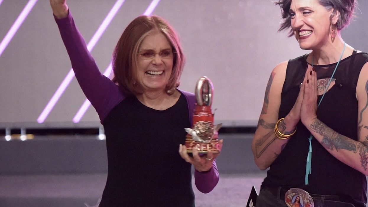 Controversial liberal pastor has purity rings melted down into vagina sculpture, gives it to Gloria Steinem with a hug