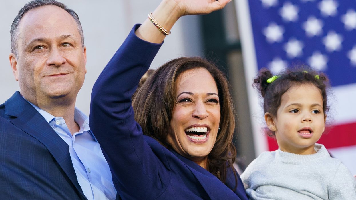 Kamala Harris needs a 'strong black man' to win election, says MSNBC panel