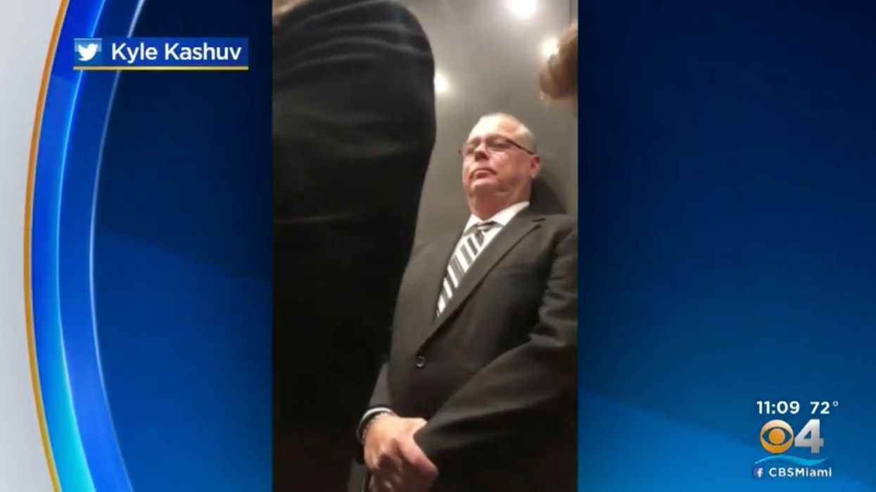WATCH: Parkland survivor confronts Scot Peterson in courthouse elevator. Peterson's reaction says it all.