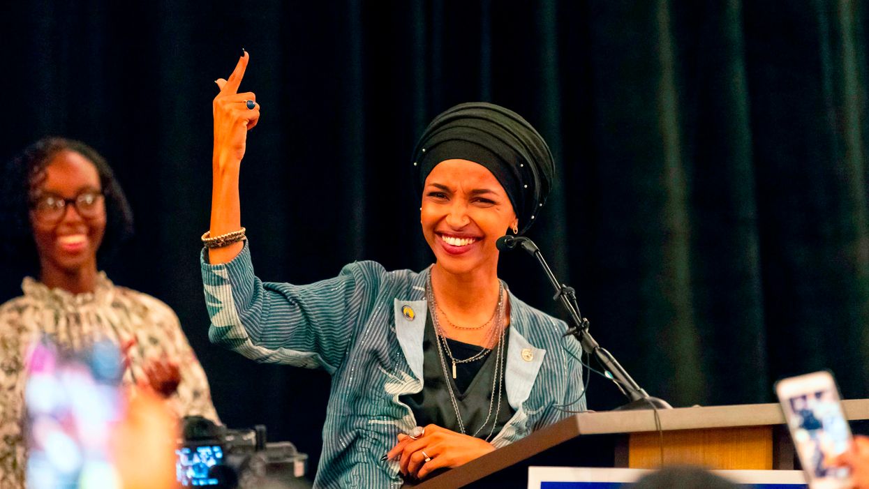 Alan Dershowitz blasts ‘anti-American’ Rep. Ilhan Omar for her anti-Israel, anti-Semitic remarks