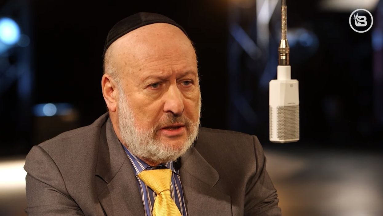 Rabbi Daniel Lapin explains why there's no such thing as the American-Jewish community