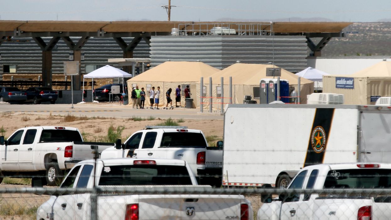 Nearly 200 people test positive for mumps at immigration detention facility in Texas