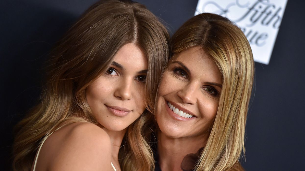 Actress Lori Loughlin’s daughter may be kicked out of USC over mother’s alleged involvement in college bribery scam