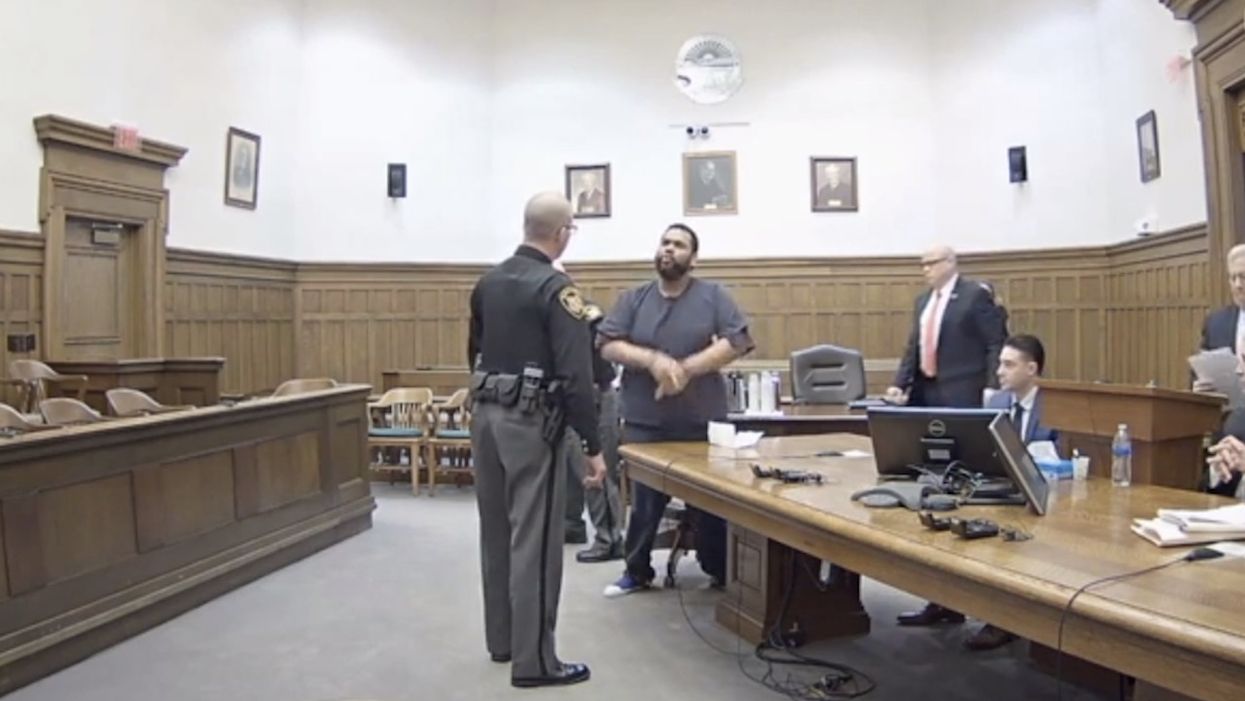 WATCH: Defendant flips out on judge with obscenity-laced rant after sentencing. Then judge teaches him a brutal lesson.