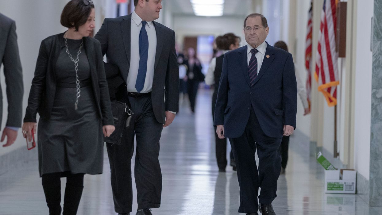 House Judiciary Committee votes unanimously to ask FBI to release records of all President Trump probes to Congress
