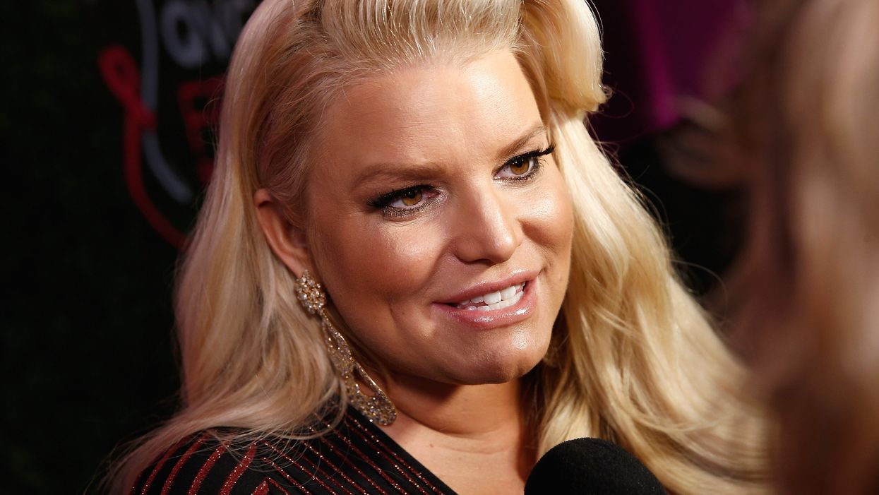 Jessica Simpson ripped for sharing photo of bottle of breast milk captioned, ‘This is what success feels like.’ You already know why.