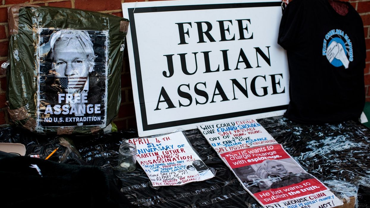 WikiLeaks: Ecuador set to kick Julian Assange out of its London embassy in 'hours to days'