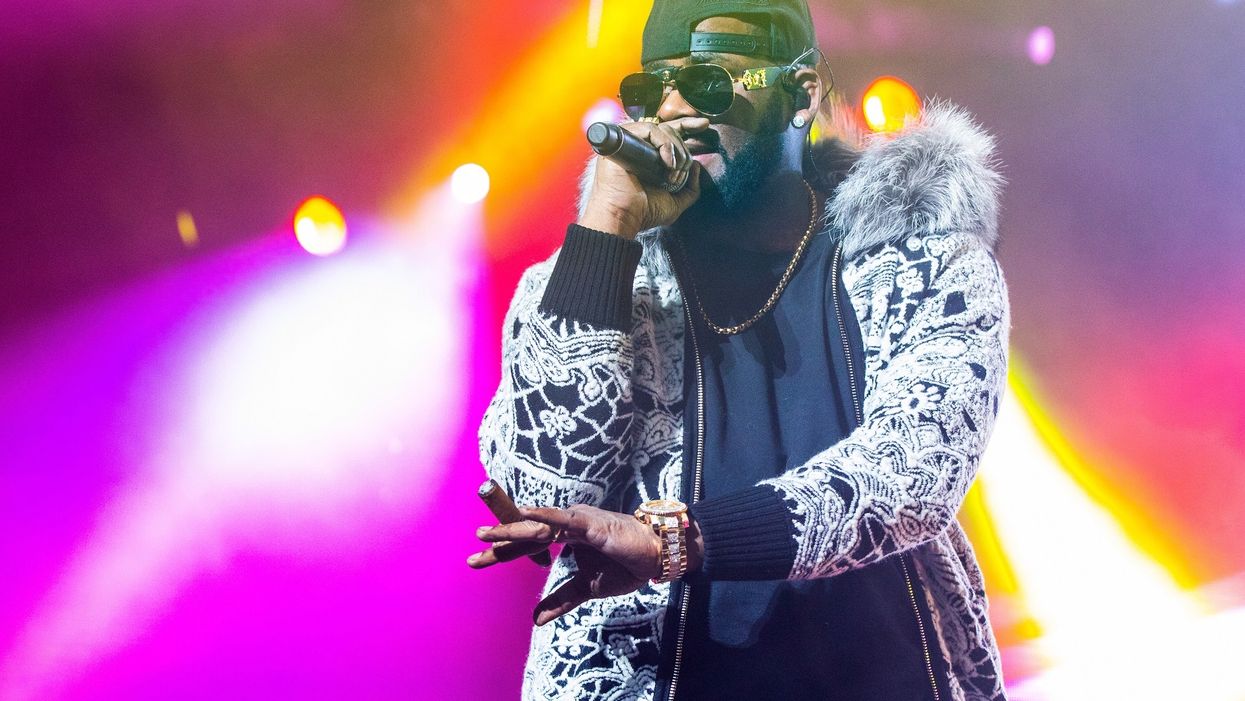 Watch: R. Kelly pleads for the press to 'take it easy' on him while he's 'chillin' as he faces 10 counts of sexual abuse