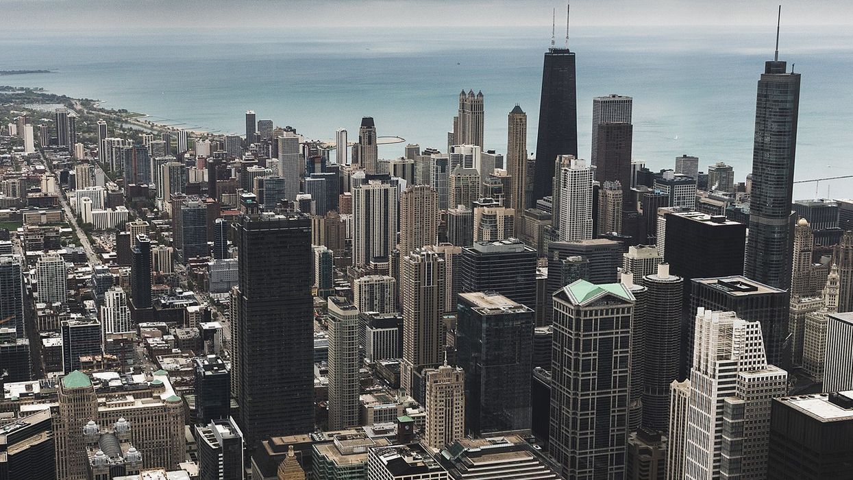 Illinois lawmakers consider separating Chicago as its own state