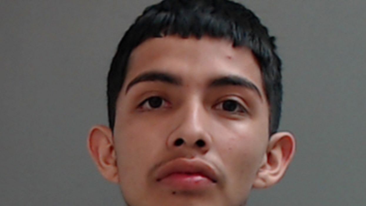Texas teen accused of ordering Lyft ride to smuggle illegal immigrants using mom's credit card