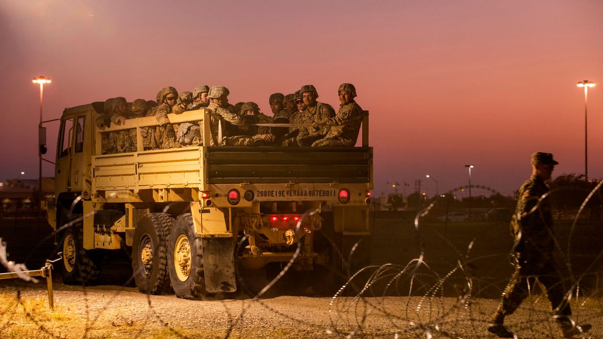 Armed Mexican soldiers detain, disarm US soldiers on Texas side of the border