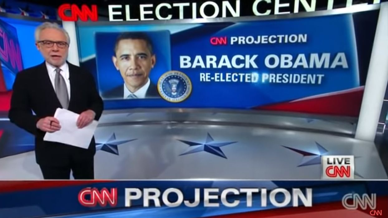 Trump brutally roasts Romney, complete with video flashback