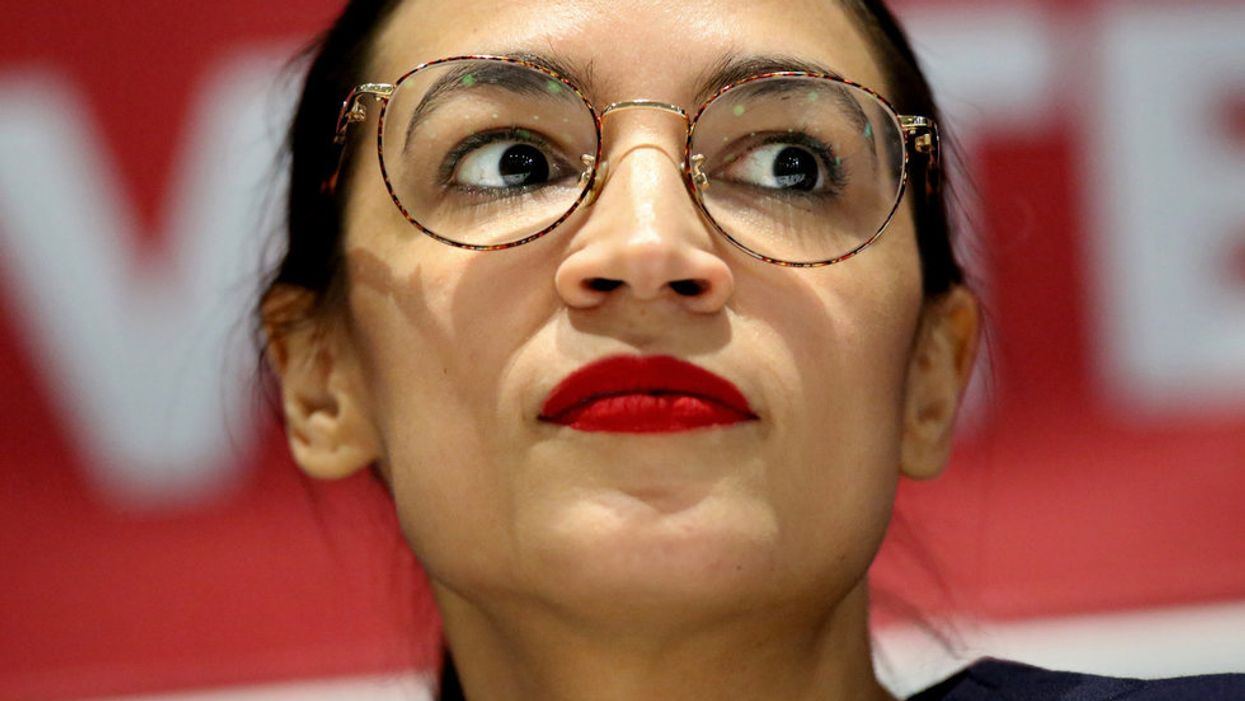 AOC goofs again, deletes tweet mistaking Democratic leader for a Republican