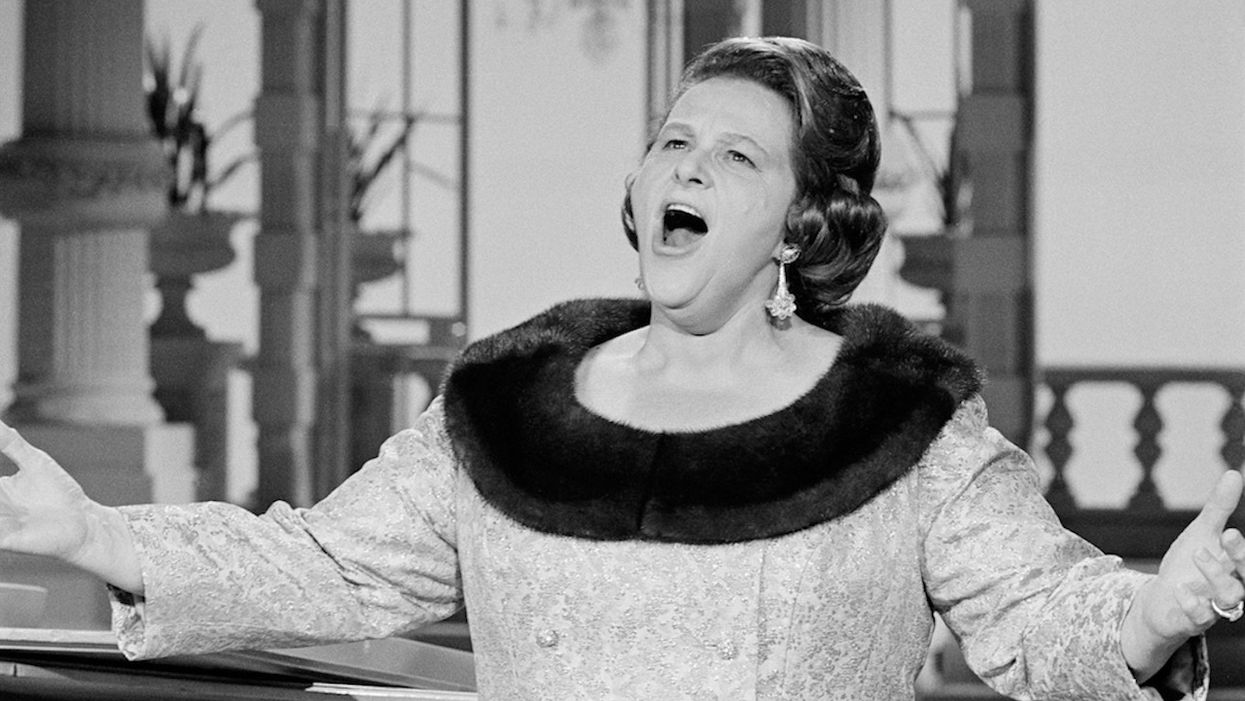 'God Bless America' singer Kate Smith told millions that 'race hatreds' must be 'exterminated'; pioneered racial integration on TV