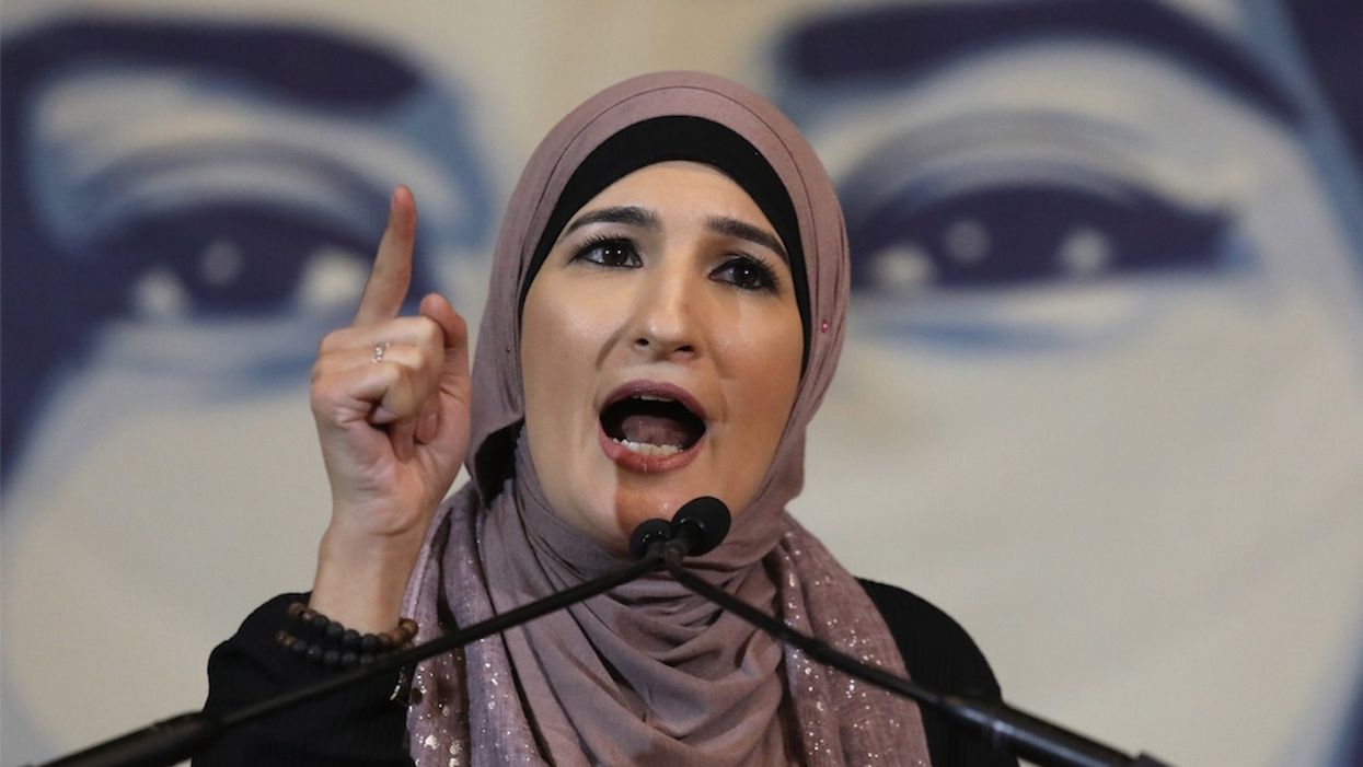 Sharia law fan Linda Sarsour to sit on college panel about Palestinian rights; Jewish students sue to block 'anti-Semitic' 'hate fest'