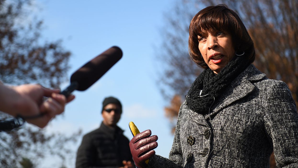 Breaking: Democratic mayor of Baltimore resigns over corruption scandal — about kids' books