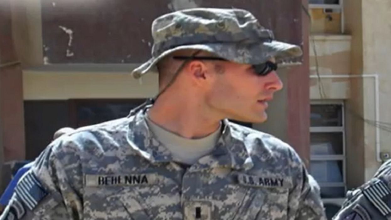 President Trump grants full pardon to former Army Ranger convicted of killing Iraqi prisoner