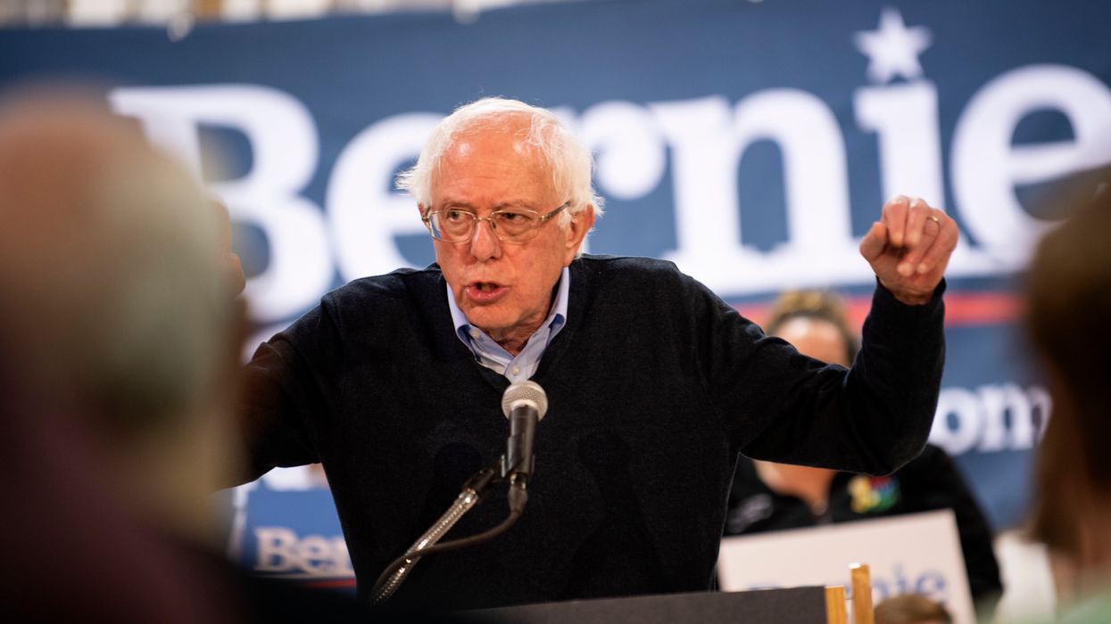 The Bernie Sanders presidential campaign becomes the first presidential campaign to unionize