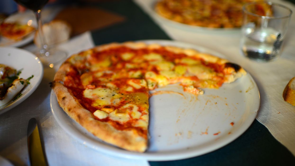 Elderly woman stiffed waiter because restaurant didn't have enough pictures of women on the wall — then the waiter saved the woman's retirement