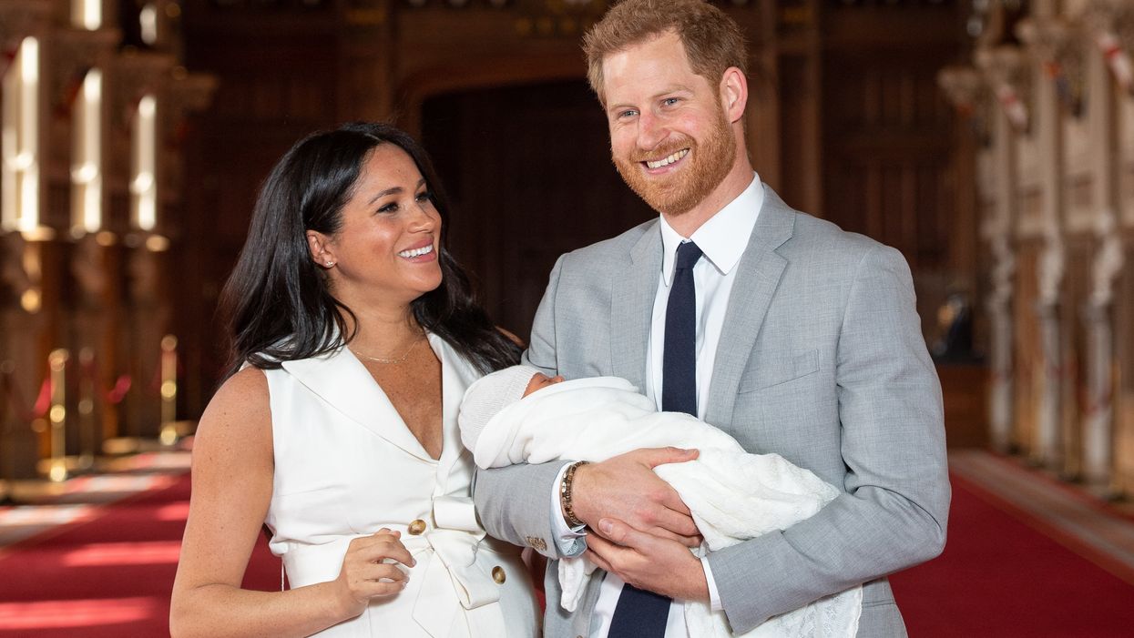 UK police investigate British comedian over controversial tweet about new royal baby