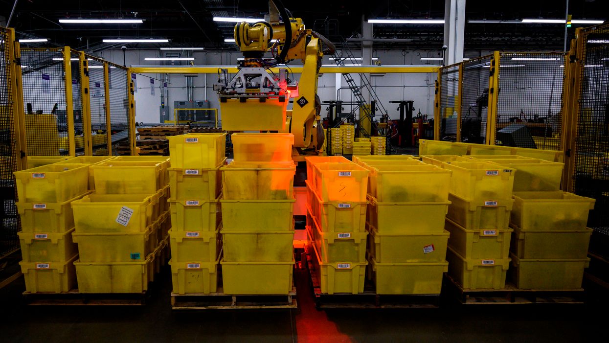 Robots could soon begin replacing more humans at Amazon warehouses