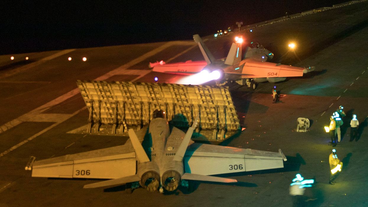 White House reviews military plans that would include massive troop deployment to Middle East