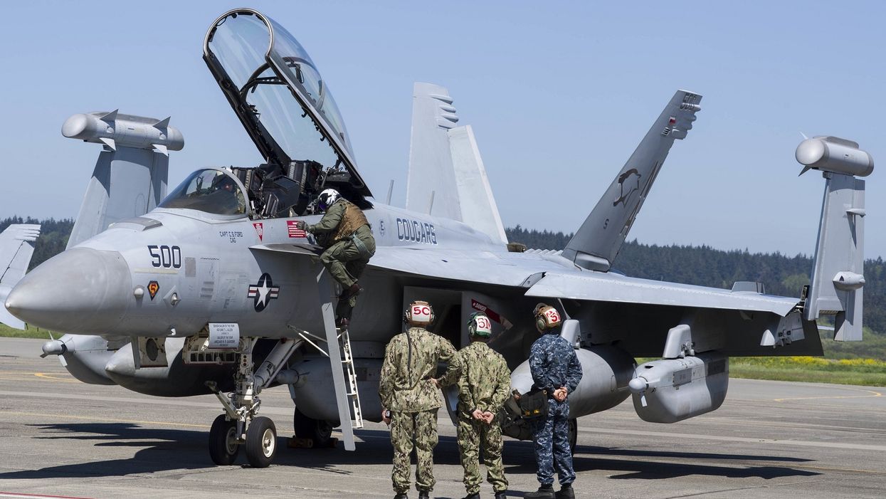 Details of Navy's investigation into 'sky penis' incident revealed