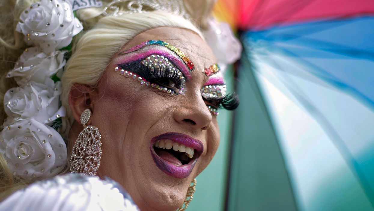 Gay middle schoolers were bullied. So school hosts drag queens to teach LGBTQ history and perform for students.
