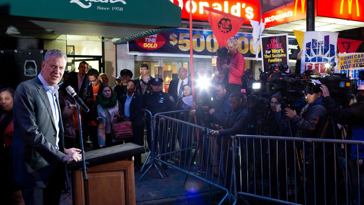 NYC Mayor Bill de Blasio vows to boycott McDonald's until it hikes minimum wage to $15