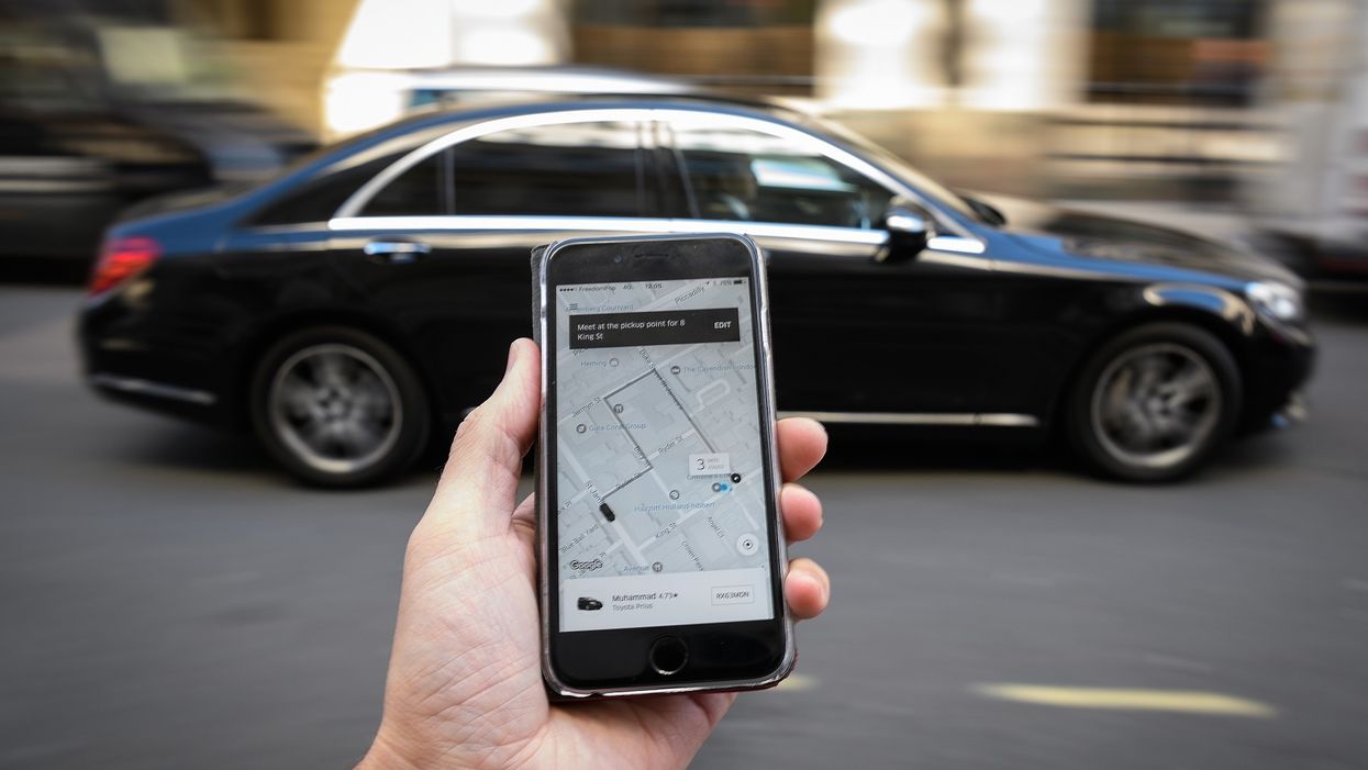 Uber announces ban on passengers who receive low ratings from drivers