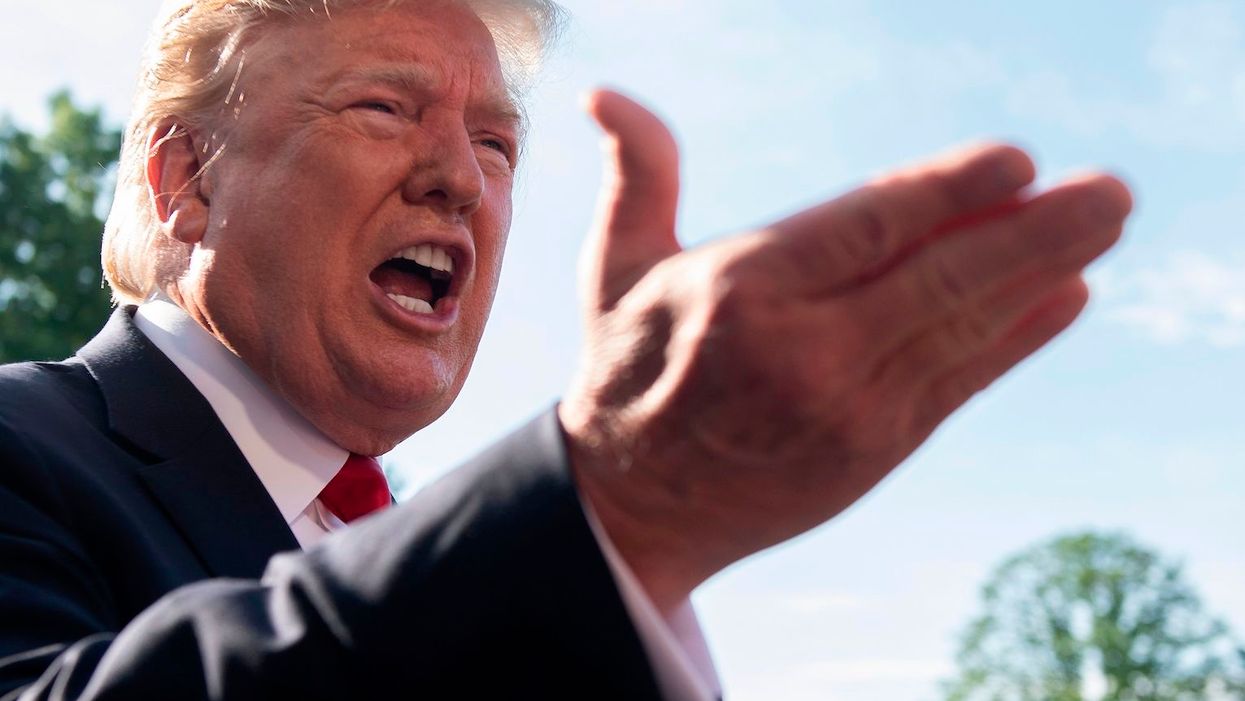 Texas teacher suspended for reporting illegal immigrant students to Pres. Trump on Twitter