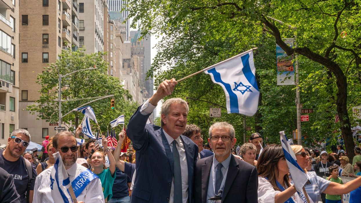 NYC Mayor Bill De Blasio insists anti-Semitism is strictly 'from the right'