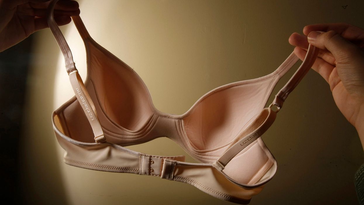 Missouri jail's 'humiliating' crackdown on underwire bras sparks escalating feud