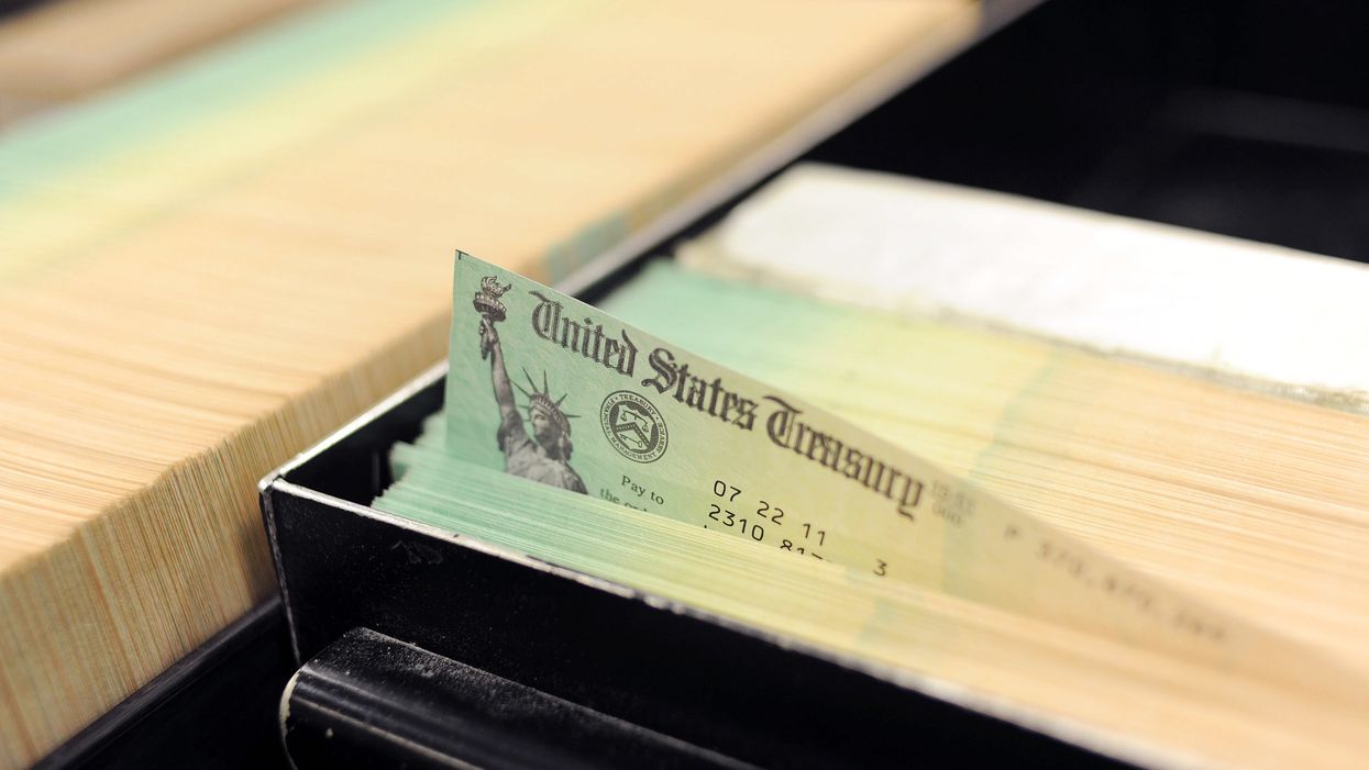 Federal budget deficit hits $739 billion in first 8 months of fiscal year