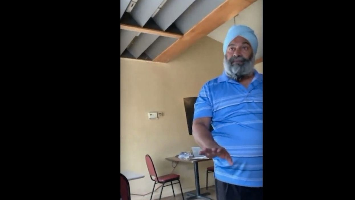 Restaurant owner refuses entry to service dogs. Veterans with disabilities, parents of boy with Down syndrome aren't happy.