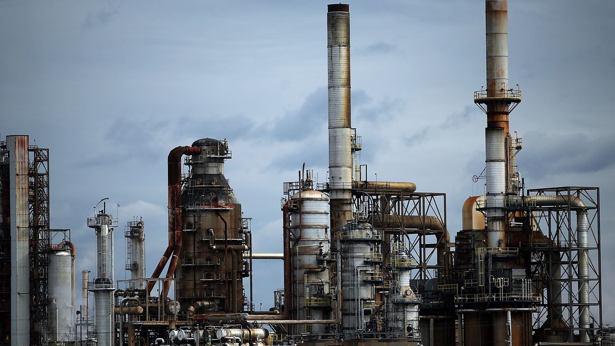 Fire leads to massive explosion at Philadelphia oil refinery