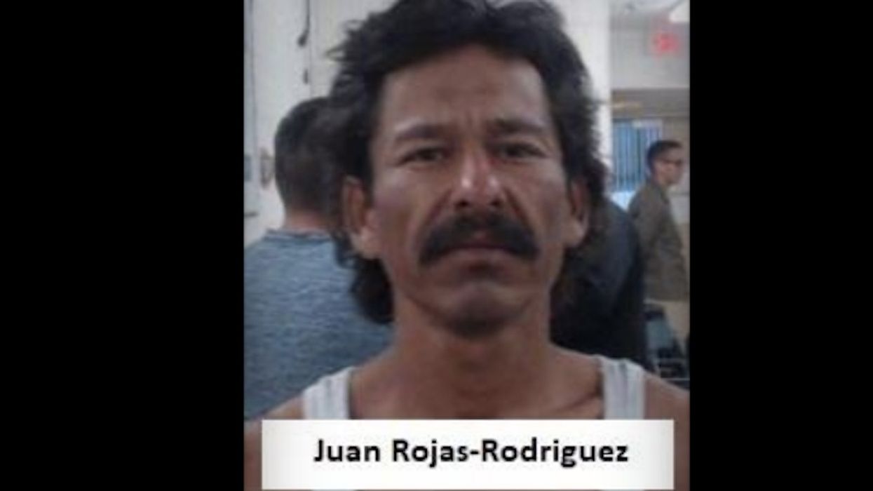Previously deported child molester illegally reenters US — and Border Patrol arrests him. Agents also nabbed a sex offender.