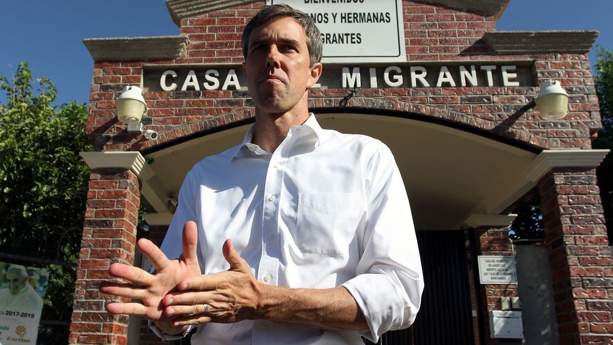 Beto O'Rourke campaigns in Mexico to hear concerns from asylum-seekers