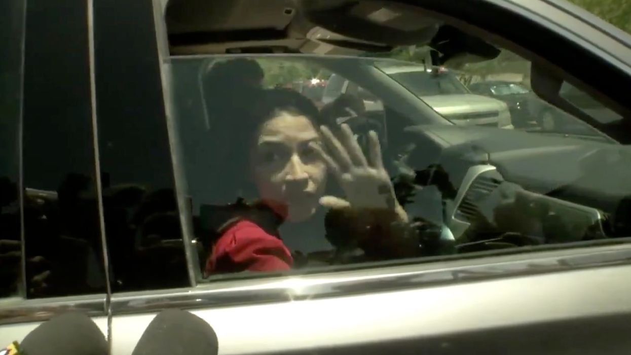 Watch how AOC reacts when local reporter questions the legitimacy of toilet water claim