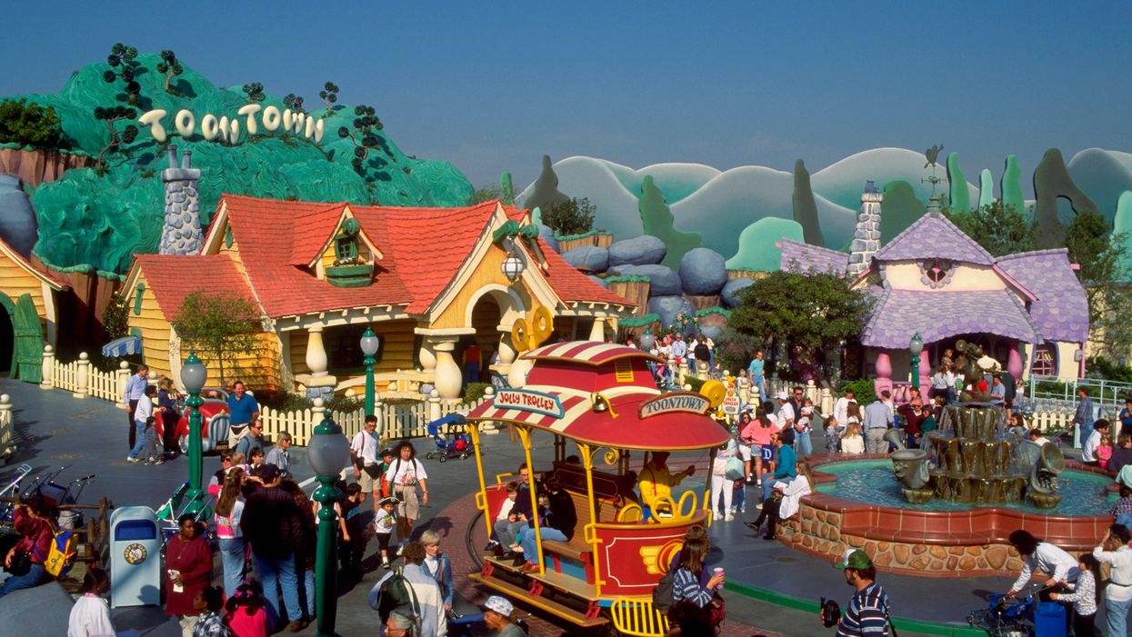 Viral video of brutal fight at Disneyland prompts police to consider charges against family