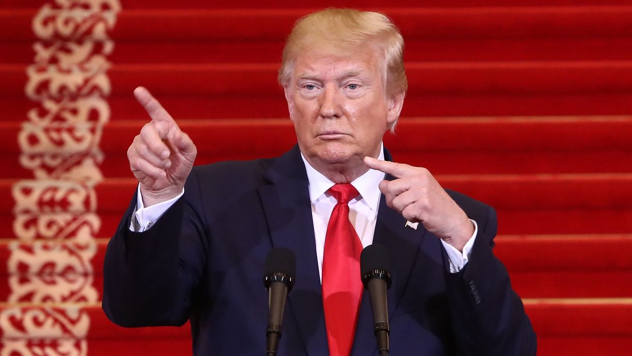 British ambassador to US resigns after criticizing President Trump in leaked documents