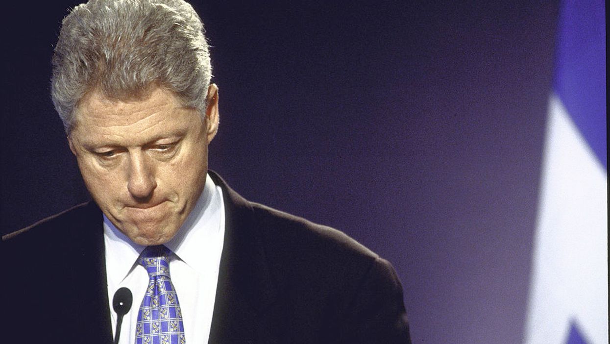 Journalist says Bill Clinton is not telling the truth about his relationship with Jeffrey Epstein