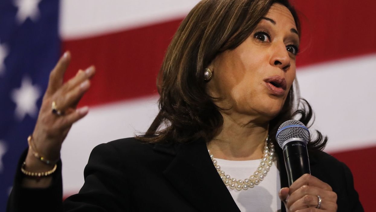 Kamala Harris makes a bizarre claim about the Kaepernick protest